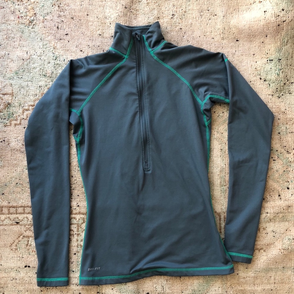 Nike Pro Pullover